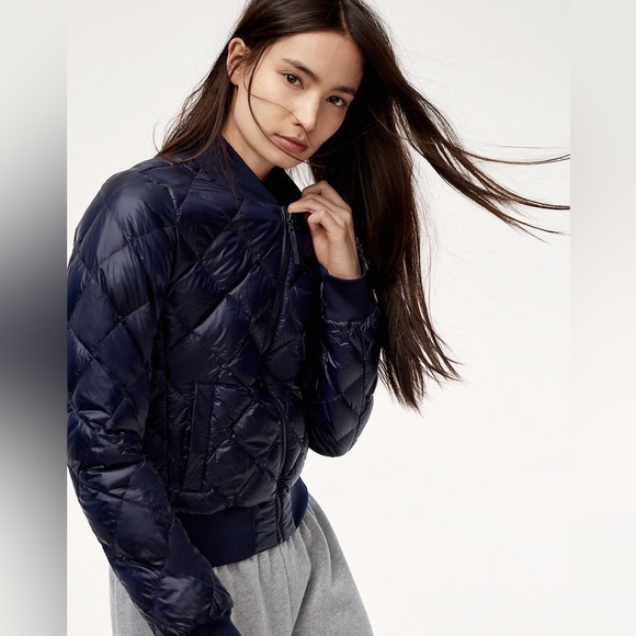 Navy TNA Bomber Puff | Aritzia - Picture 2 of 7